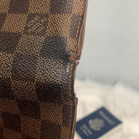 2009 authentic Louis Vuitton kisslock wallet in DE - Picture 12 of 16